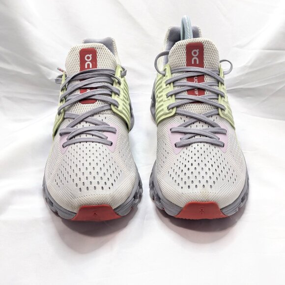 On Cloud swift shoes size 8W - Picture 3 of 9